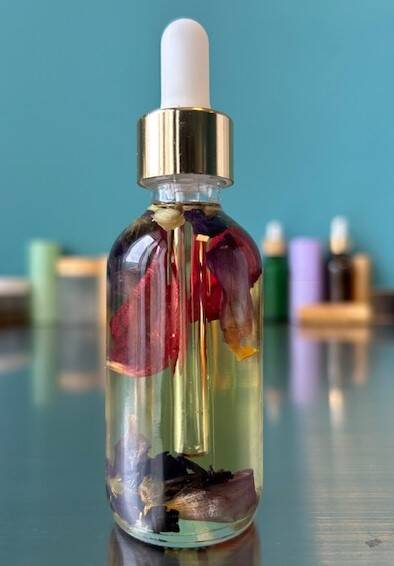 Jasmine & Rose Multipurpose Oil - Image 1